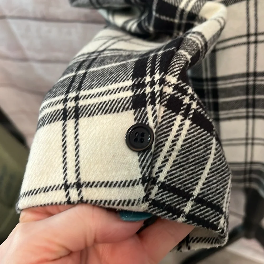 Vintage Black & White Plaid Blazer Wool Blend Collarless Made in USA Size 10